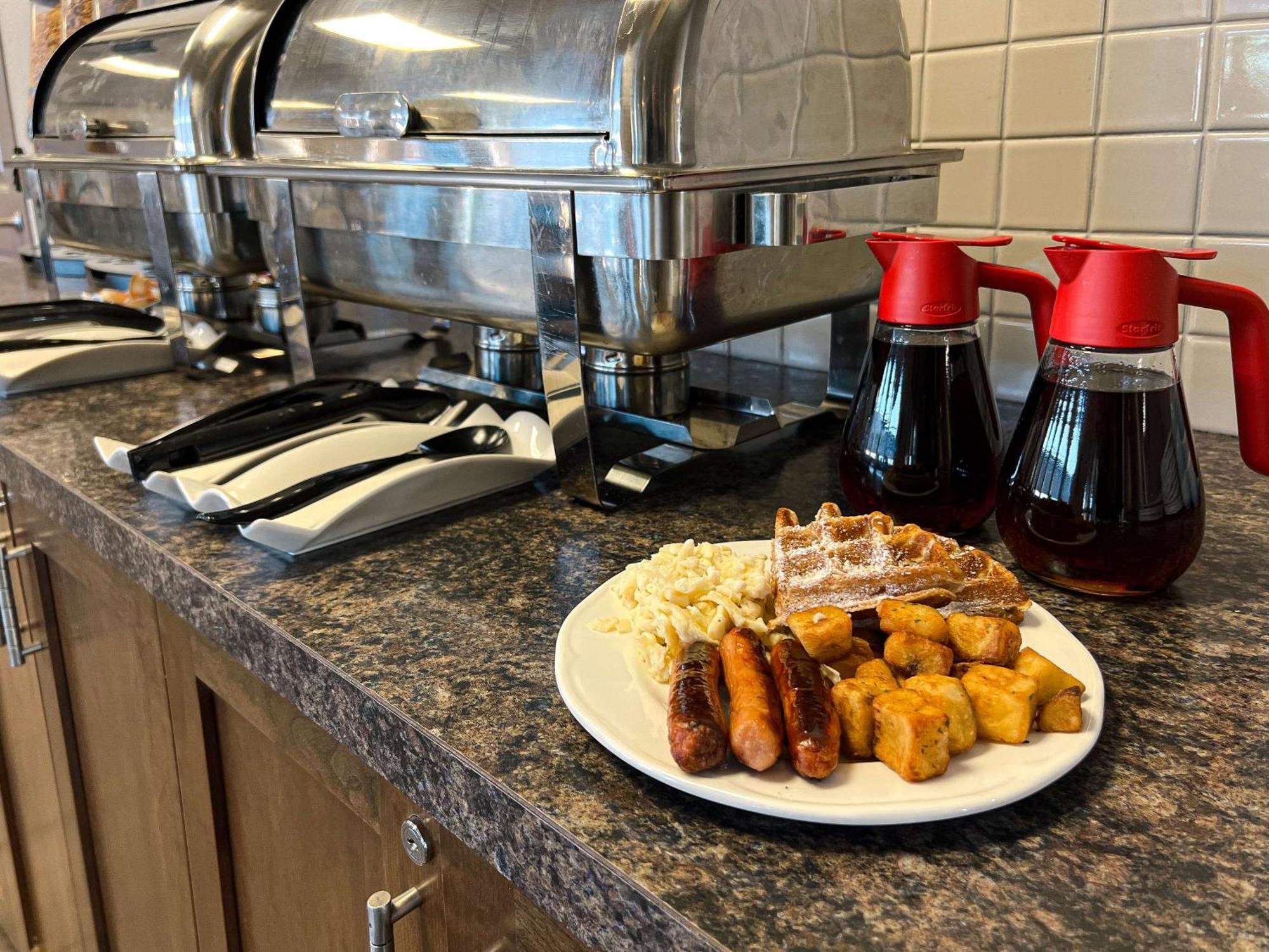 Coast Swift Current Hotel Ngoại thất bức ảnh
